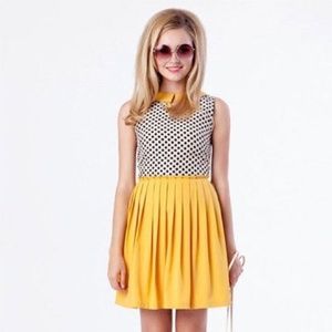 dear creatures -yellow polka dot dress - s